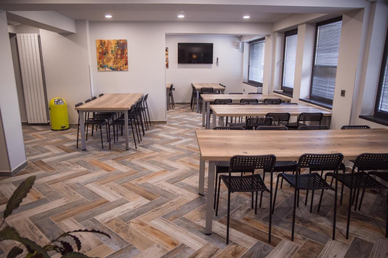 Dorm Bg Pet-Friendly Aparthotel Sztara Zagora Kültér fotó